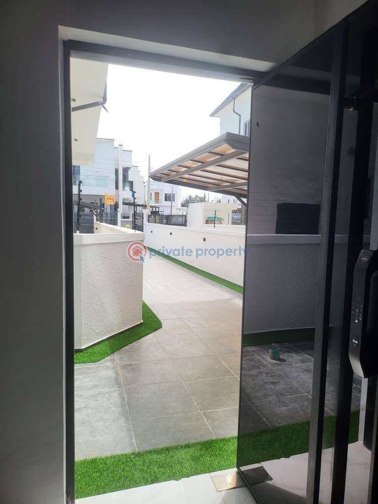 4 bedroom Detached Duplex For Rent Orchid Road Lekki Lagos - 3