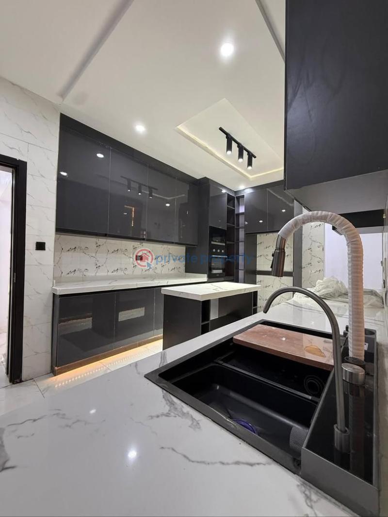 4 bedroom Detached Duplex For Sale Palace Estate,akala Akobo Akobo Ibadan Oyo - 2