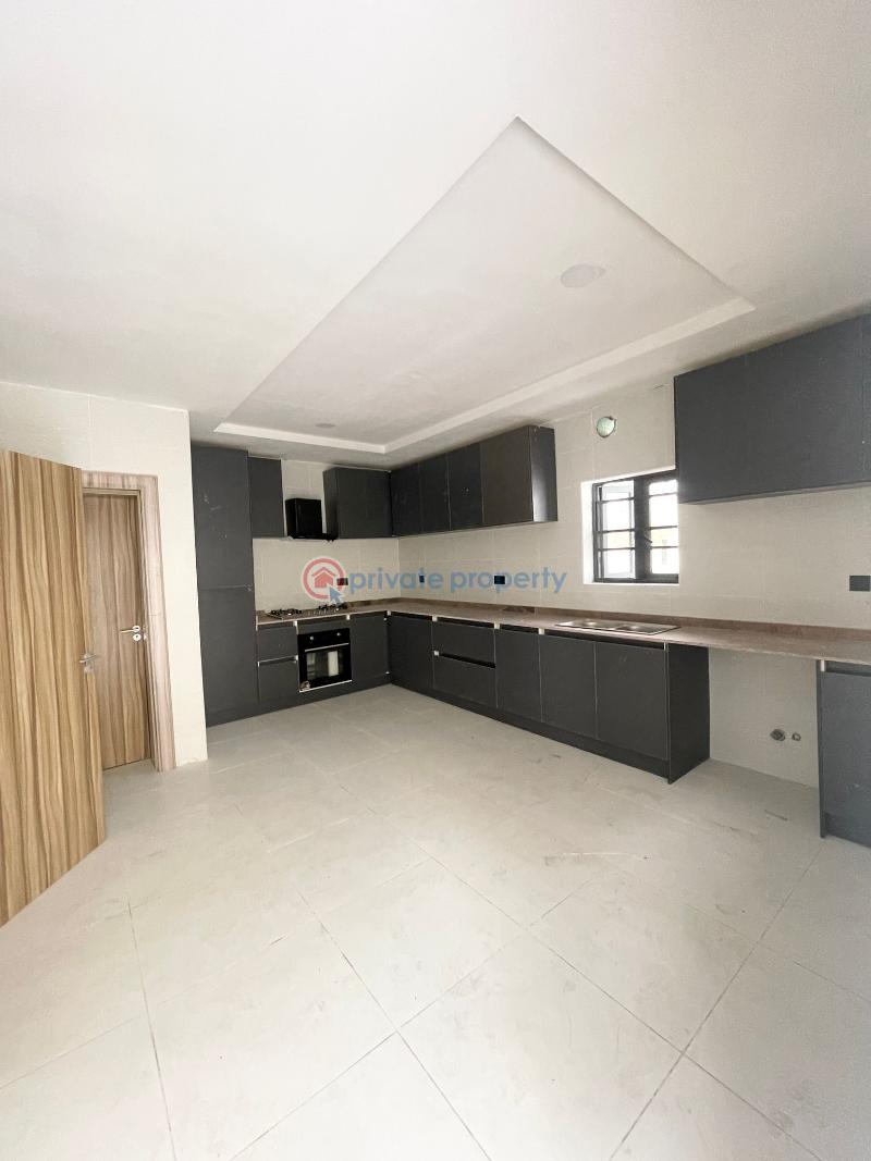 4 bedroom Detached Duplex For Sale Chevron Drive Lekki Lagos - 4