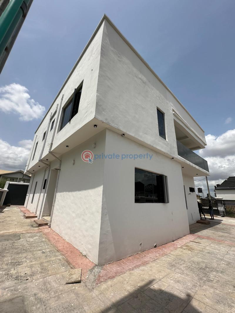 4 bedroom Detached Duplex For Sale Carlton Gate Estate Akobo Gra Ibadan Oyo - 12