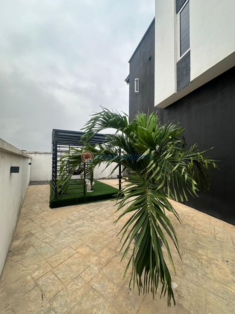 Fully detached 4 bedroom duplex home with security post - 16 4 bedroom Duplex For Sale Carlton Gate Estate Akobo Ibadan Oyo - 16