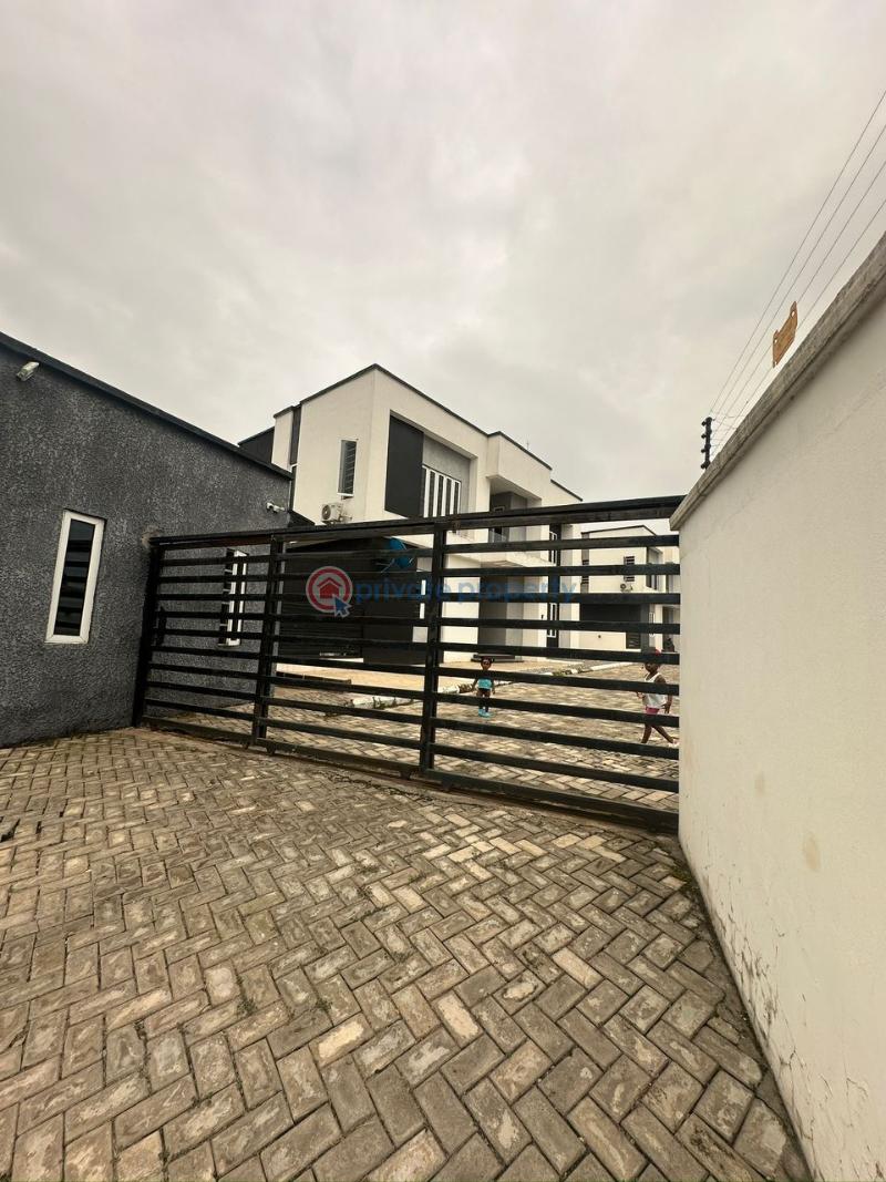 Fully detached 4 bedroom duplex home with security post - 1 4 bedroom Duplex For Sale Carlton Gate Estate Akobo Ibadan Oyo - 1