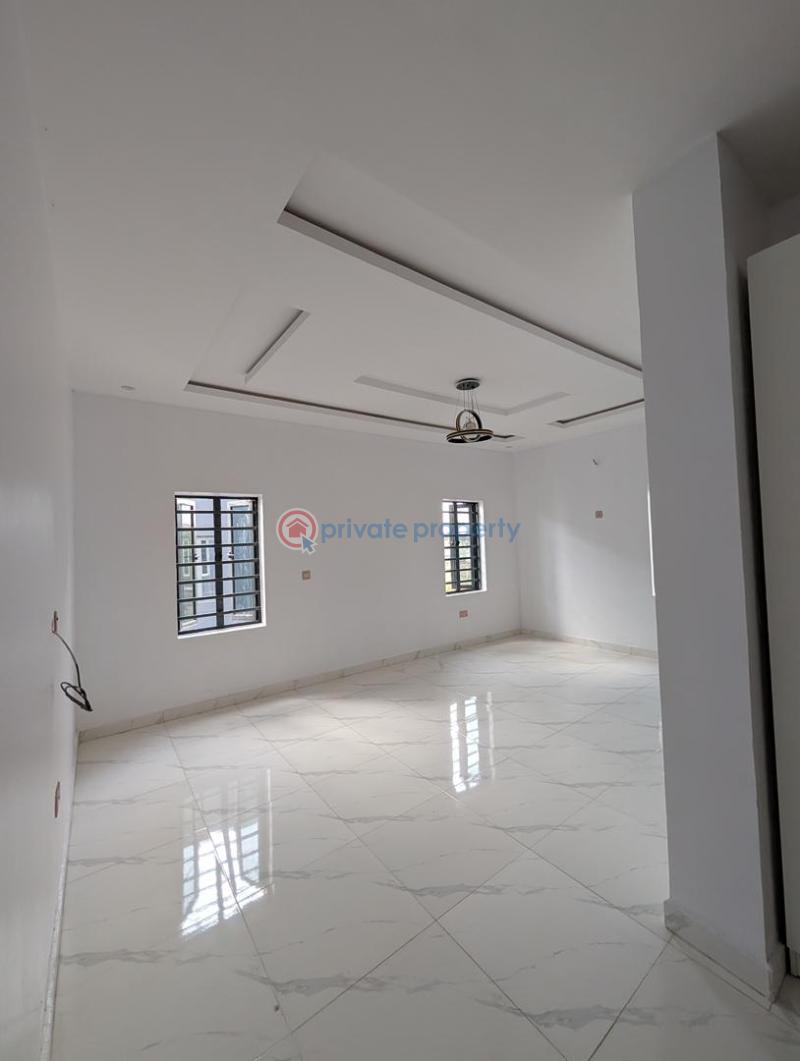 House For Sale Chief Lateef Oyelade, Ringroad Gra Ibadan Oyo - 8