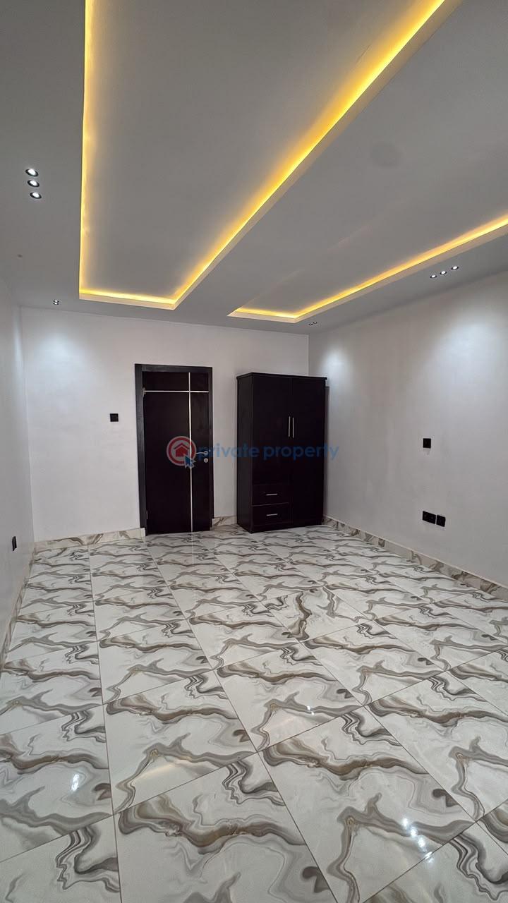 House For Sale Emmanuel Estate,off Nihort,jericho Extension,ibadan Ibadan Oyo - 12