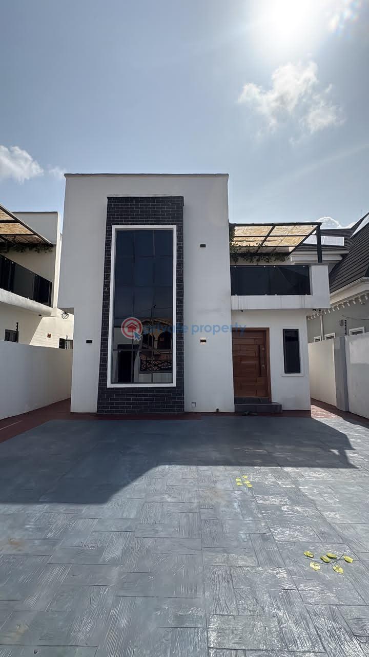 House For Sale Emmanuel Estate,off Nihort,jericho Extension,ibadan Ibadan Oyo - 0