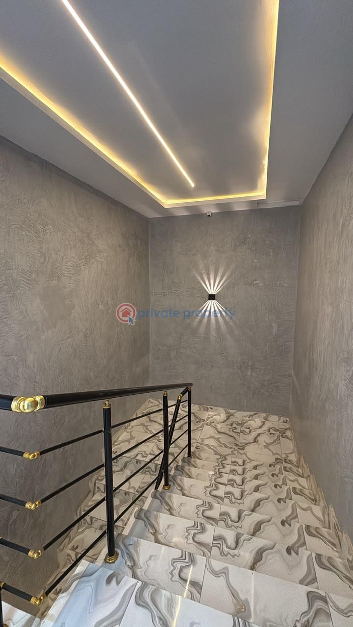 House For Sale Emmanuel Estate,off Nihort,jericho Extension,ibadan Ibadan Oyo - 10