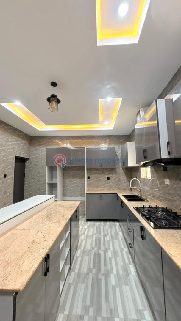 House For Sale Temidire Ologuneru , Ibadan  Ibadan Oyo - 2