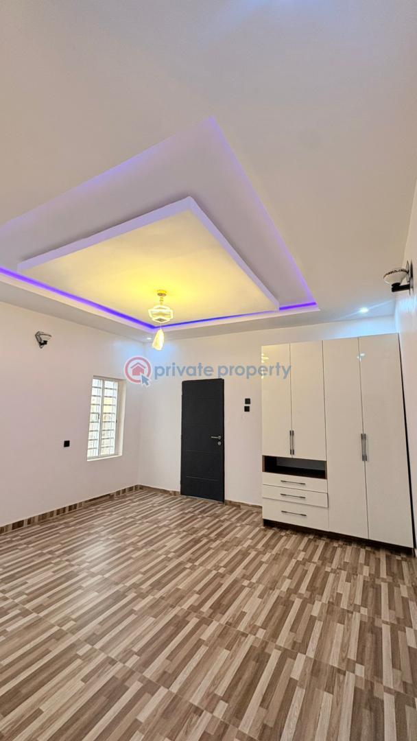 House For Sale Temidire Ologuneru , Ibadan  Ibadan Oyo - 21