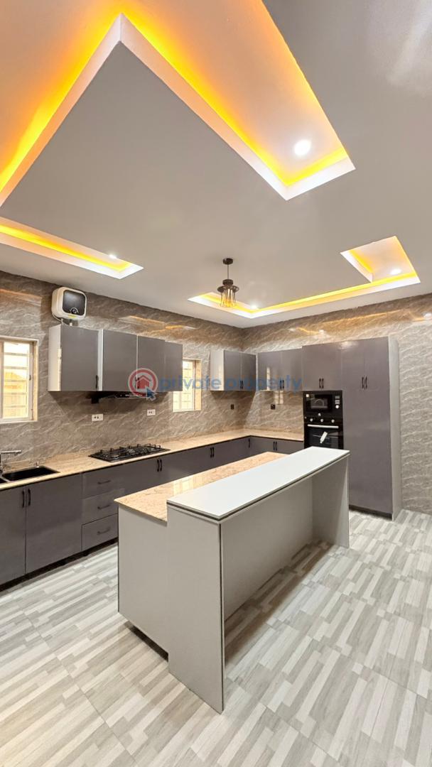 House For Sale Temidire Ologuneru , Ibadan  Ibadan Oyo - 3