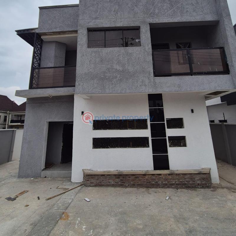4 bedroom Detached Duplex For Sale Carlton Gate Estate, Akobo Ibadan Oyo - 0