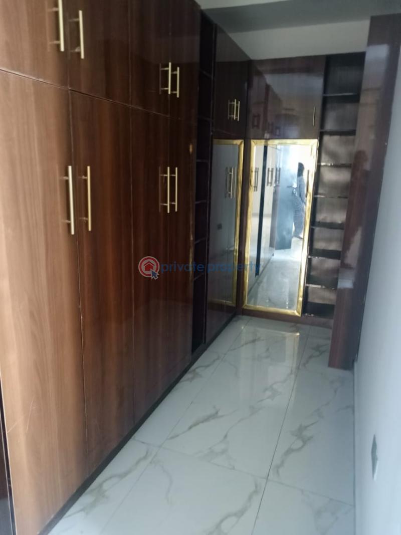 4 bedroom Detached Duplex For Sale Magodo Isheri Gra Ikeja Lagos - 7