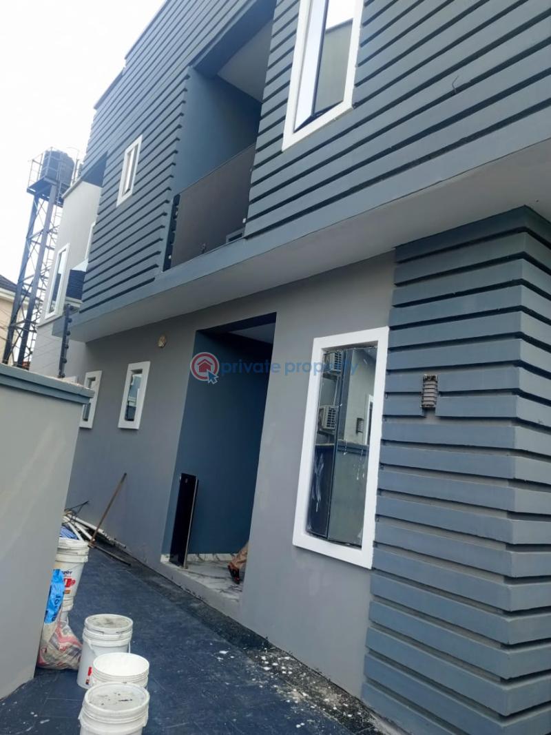 4 bedroom Detached Duplex For Sale Magodo Isheri Gra Ikeja Lagos - 1