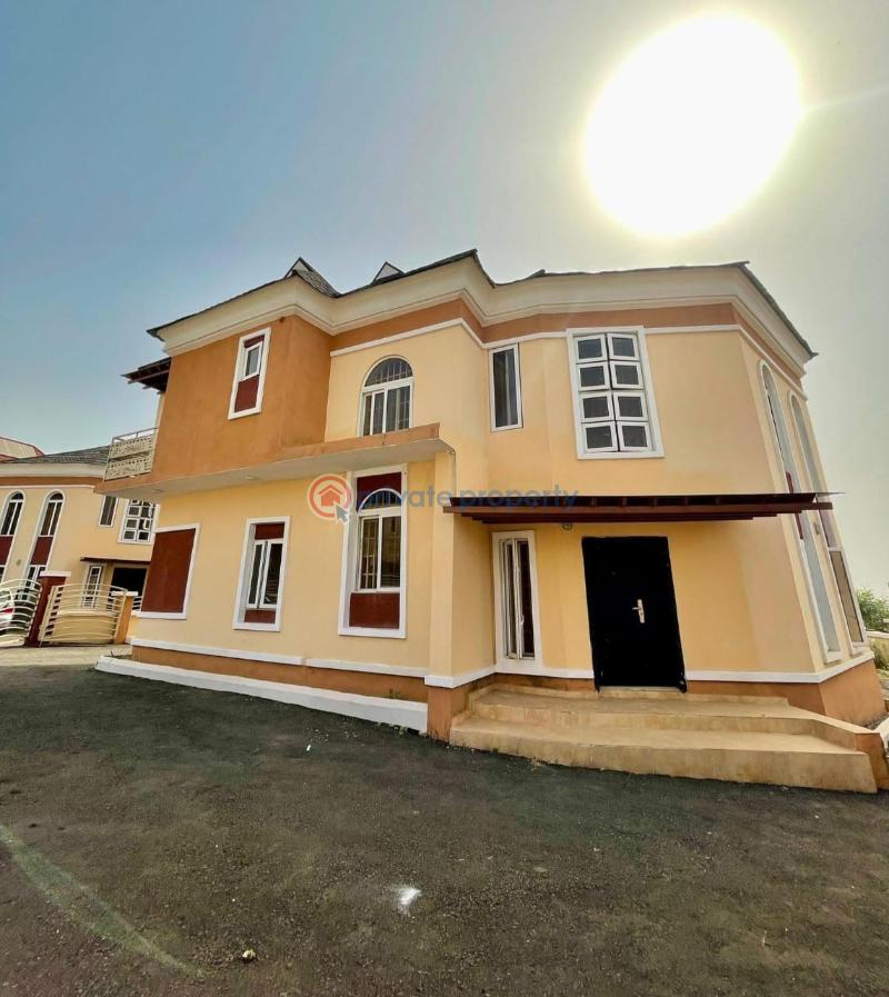 4 bedroom Detached Duplex For Rent Kolapo Ishola Gra Akobo Ibadan Oyo - 0