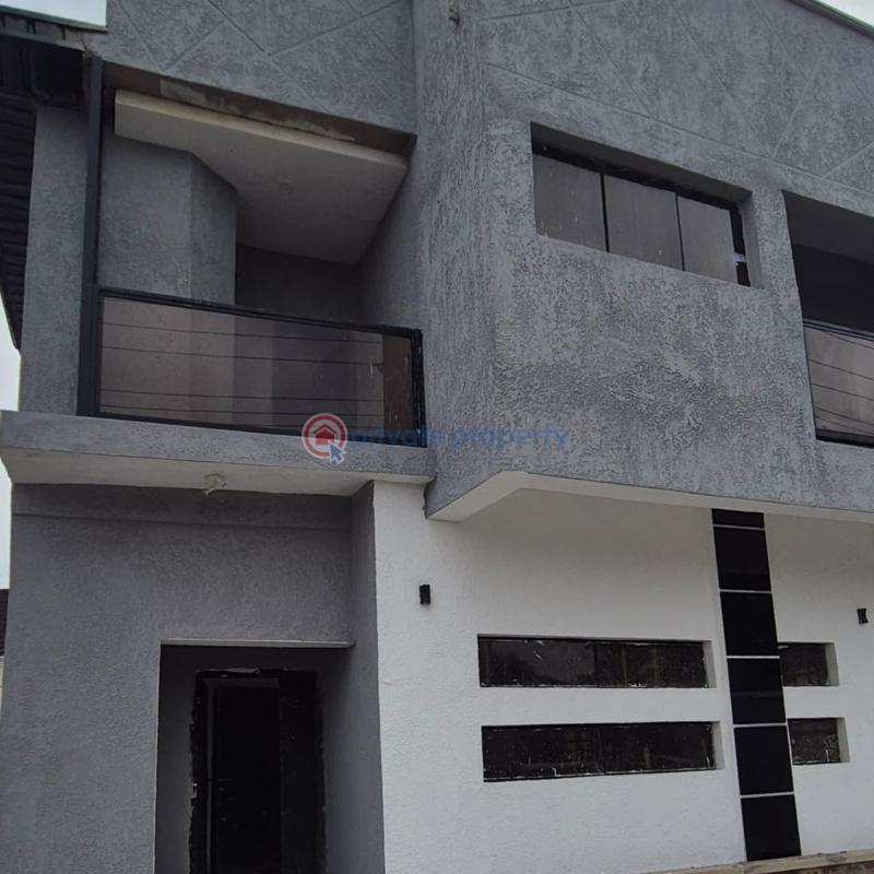 4 bedroom Detached Duplex For Sale Carlton Gate Estate, Akobo Ibadan Oyo - 3