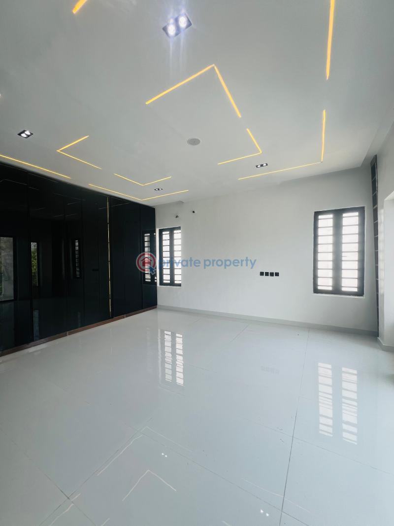 4 bedroom Detached Duplex For Sale 4 Bedroom Duplex Sangotedo Lagos - 13