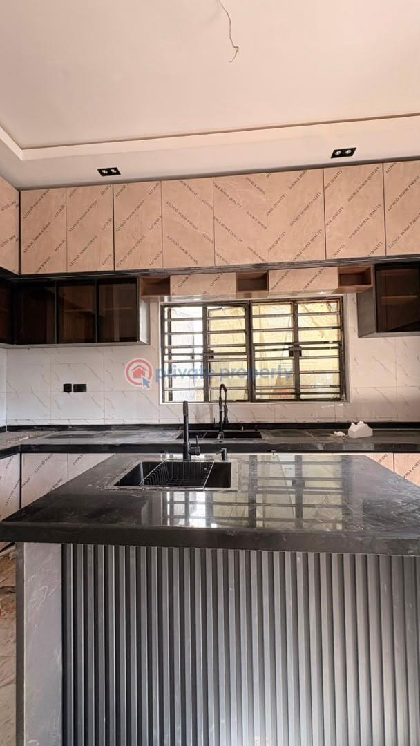 House For Sale Carlton Gate Estate ,akobo, Ibadan Ibadan Oyo - 13