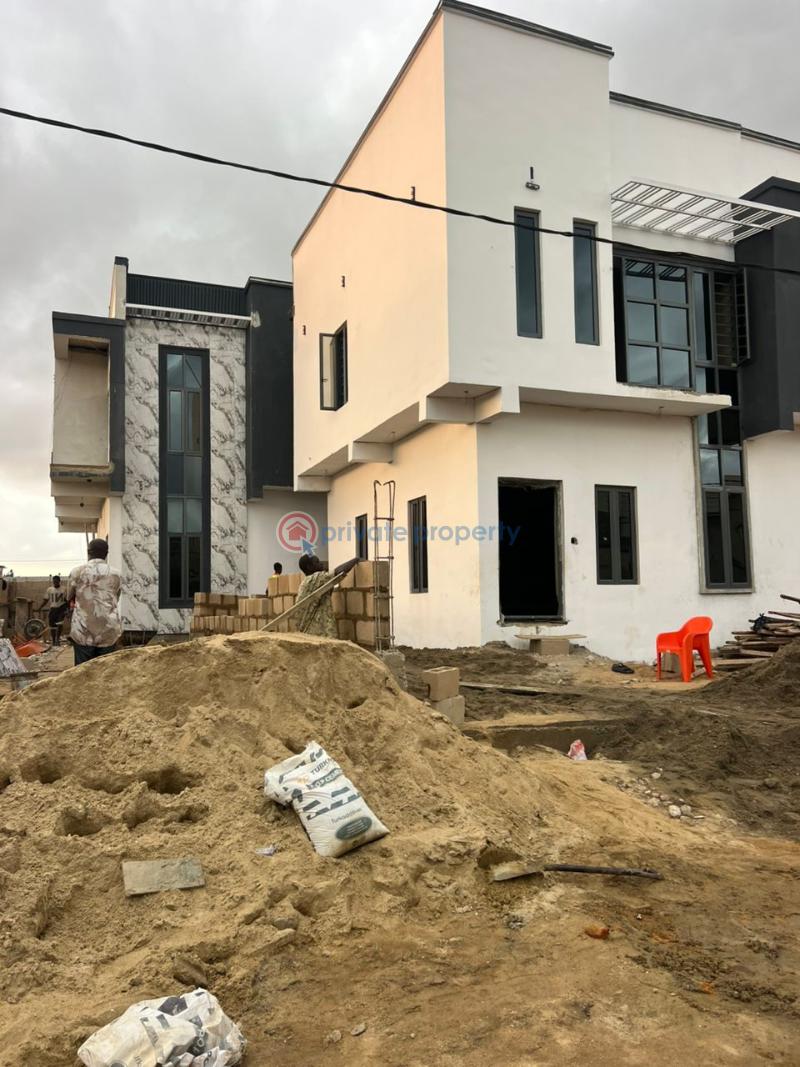 4 bedroom Detached Duplex For Sale Arowojobe Estate, Mende Maryland Lagos - 4