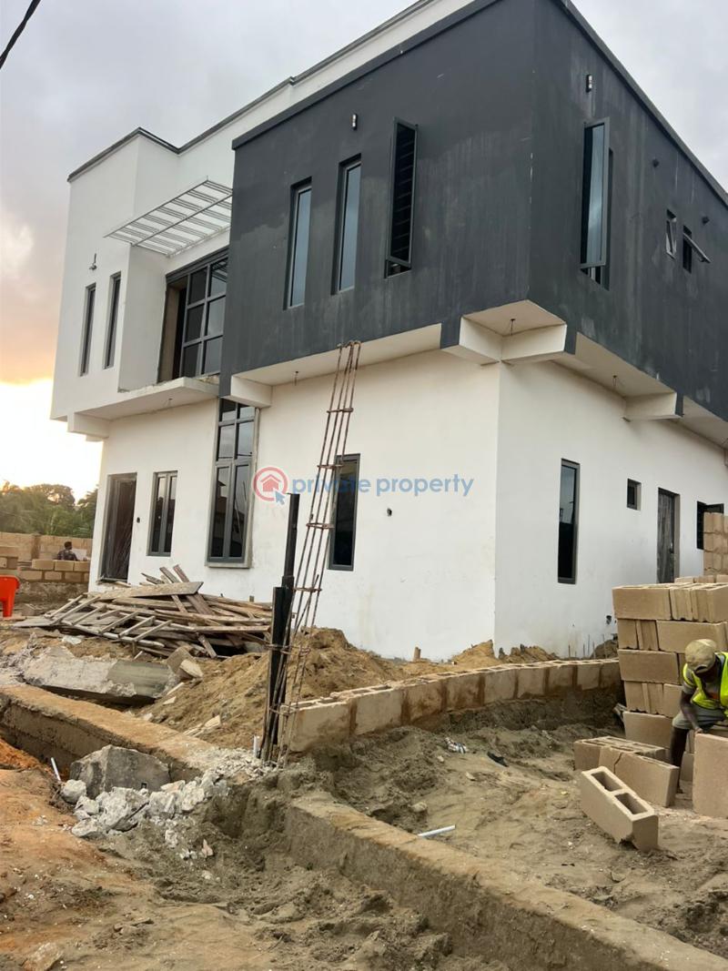 4 bedroom Detached Duplex For Sale Arowojobe Estate, Mende Maryland Lagos - 3