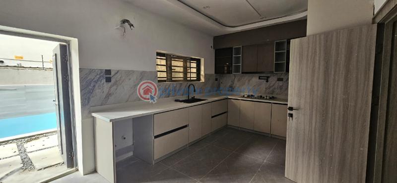 5 bedroom Detached Duplex For Sale Lekki Phase 1 Lagos - 3