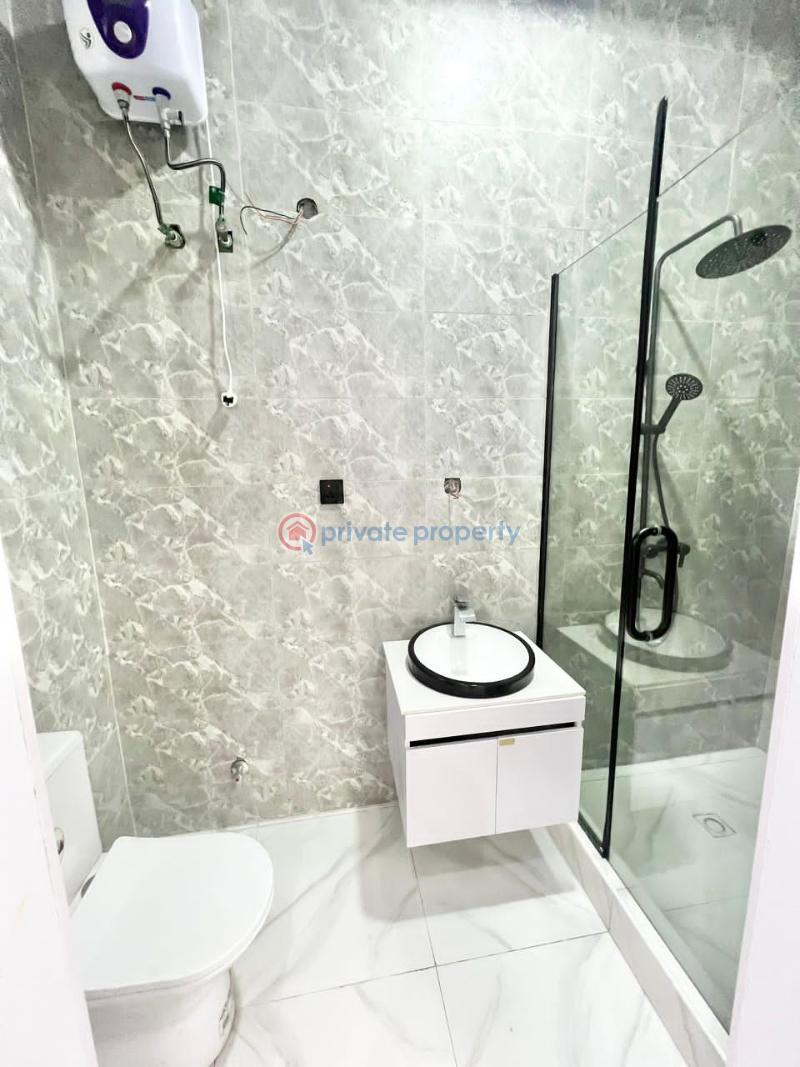 5 bedroom House For Sale Chevron Lekki Lagos - 8