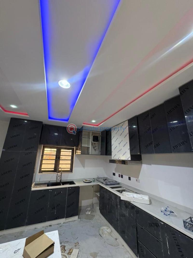 5 bedroom Detached Duplex For Sale Oluyole Estate Ibadan Oyo - 7