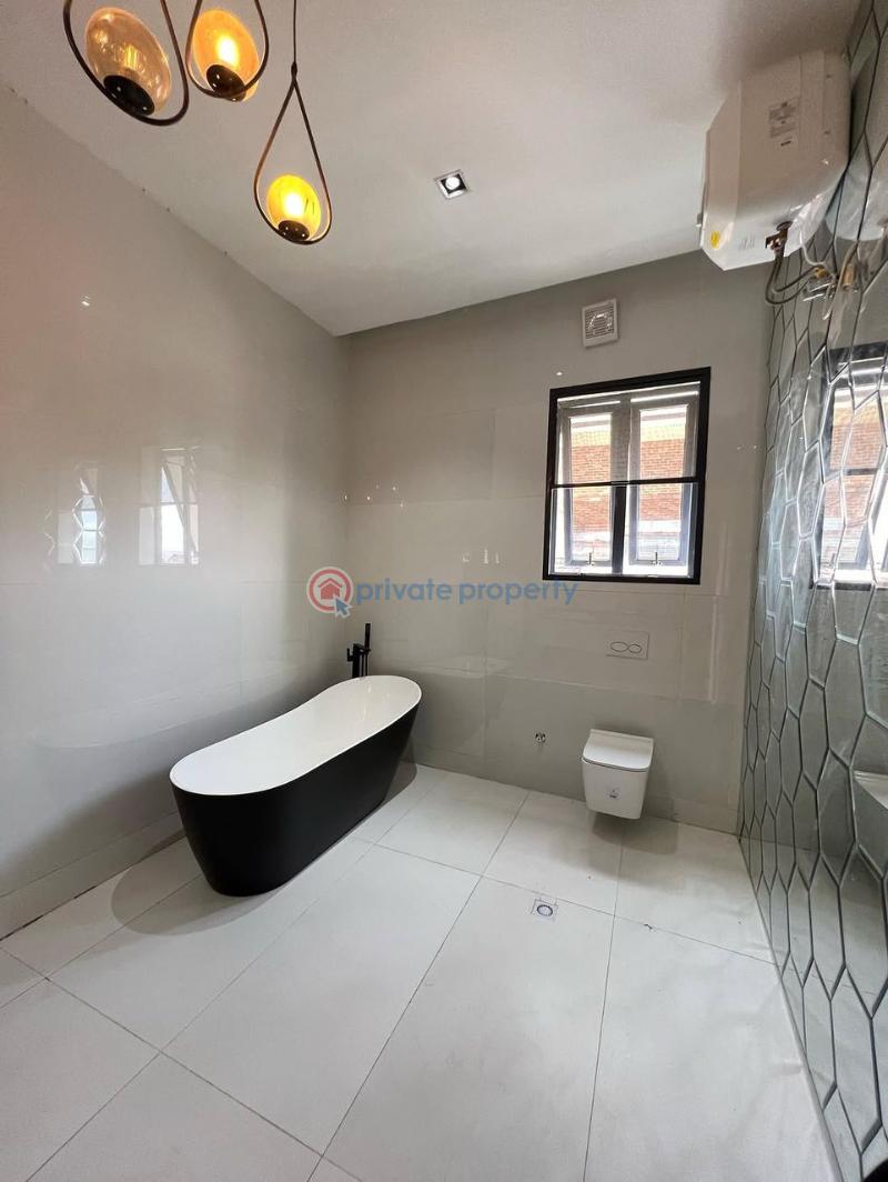 5 bedroom Detached Duplex For Sale Pinnock Beach Estate Osapa London Lekki Lagos - 11