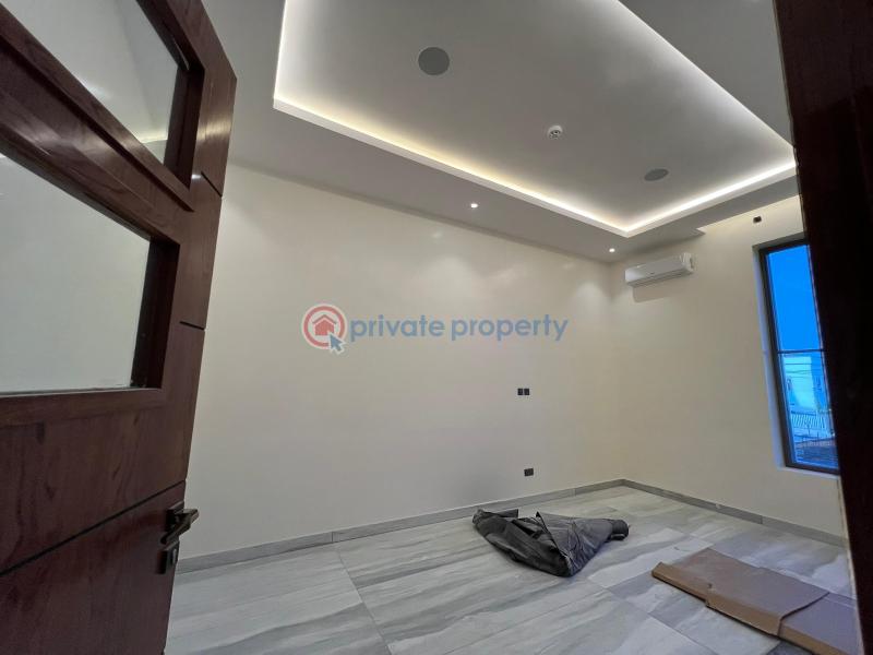 Fully detached 5 bedroom with bq - 5 5 bedroom Detached Duplex For Sale Off Banana Island Road, Ikoyi Lagos - 5