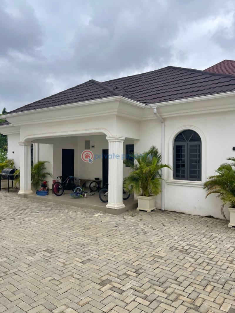 Fully detached 5bedroom duplex - 2 5 bedroom Detached Duplex For Sale Behind Lakeview Estate Ladi Kado Abuja Phase 2  - 2