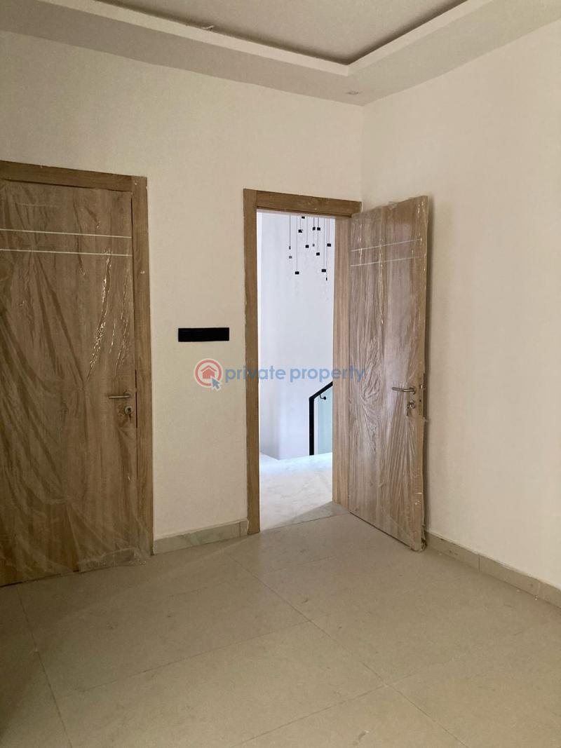 5 bedroom Duplex For Sale Ologolo Lekki Lagos - 15