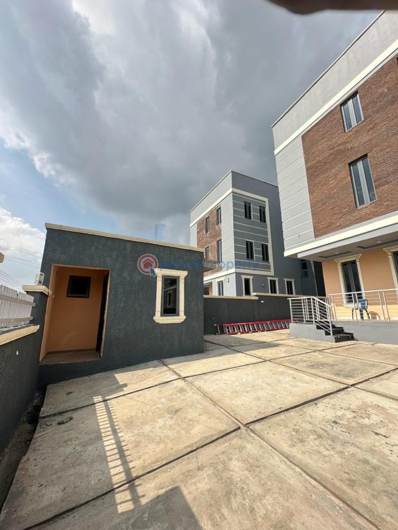 5 bedroom Detached Duplex For Sale Oladunni Ayandipo Street, New Bodija, Bodija Ibadan Oyo - 1