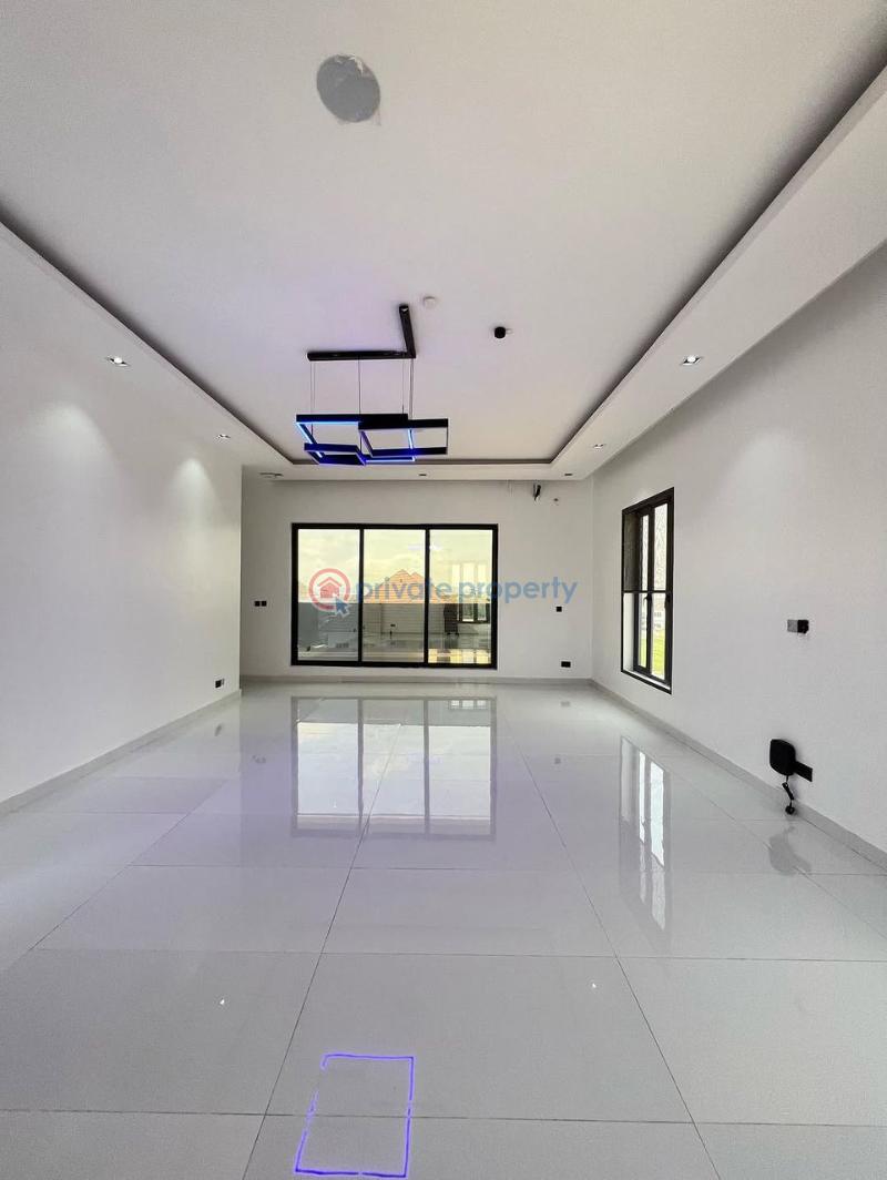 5 bedroom Detached Duplex For Sale Pinnock Beach Estate Lekki Phase 1 Lagos - 1