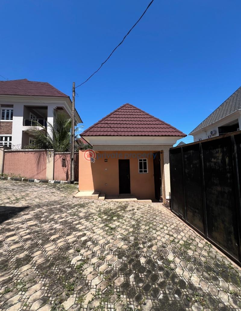 6 bedroom Detached Duplex For Sale Hill Crest Enugu Area  - 2