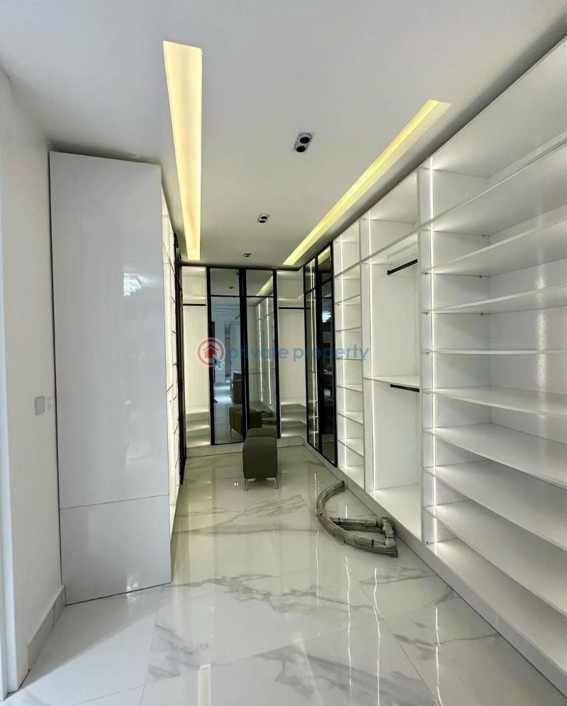 6 bedroom Detached Duplex For Sale Royal Garden Estate Ajah Ajah Lagos - 7