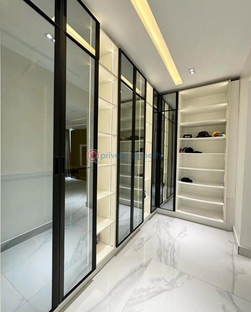 6 bedroom Detached Duplex For Sale Royal Garden Estate Ajah Ajah Lagos - 10