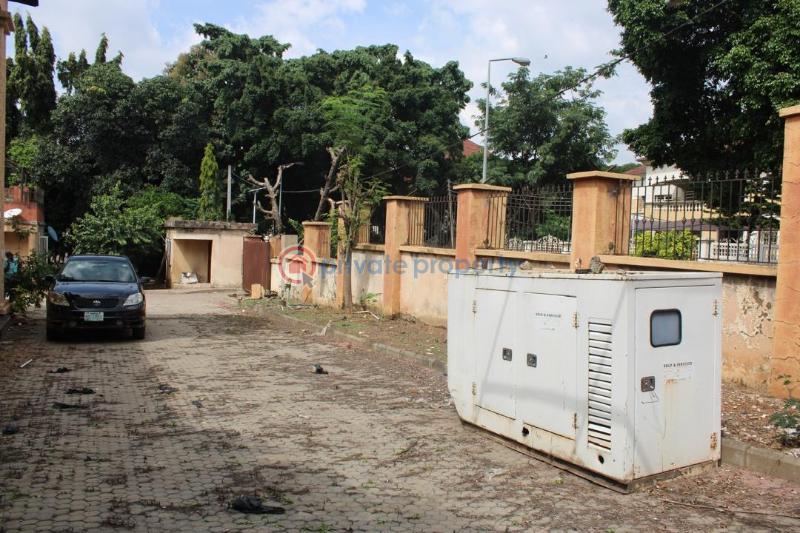 8 bedroom Detached Duplex For Sale Asokoro Abuja Phase 1  - 5