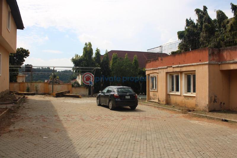 8 bedroom Detached Duplex For Sale Asokoro Abuja Phase 1  - 4
