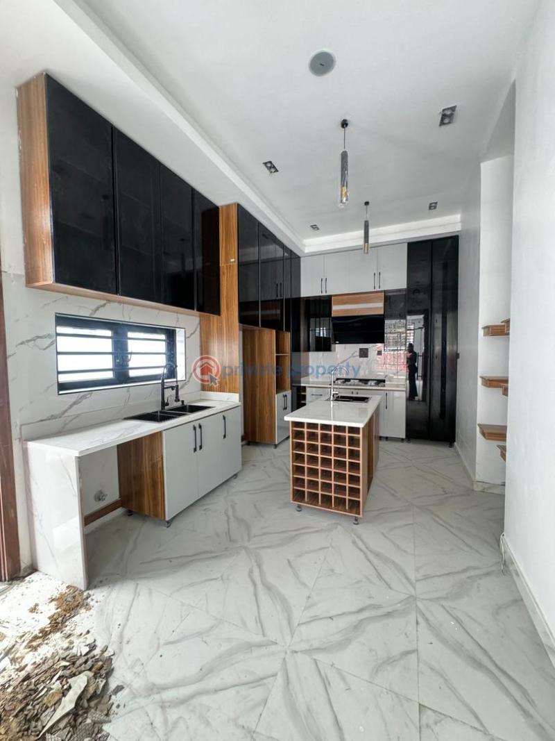 5 bedroom Duplex For Sale Orchid Road Lekki Along Lekki Expressway Lagos - 11