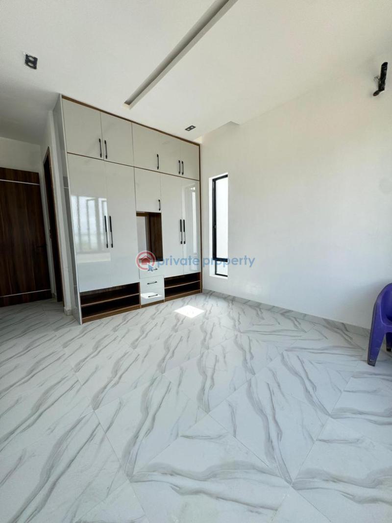 5 bedroom Duplex For Sale Orchid Road Lekki Along Lekki Expressway Lagos - 2