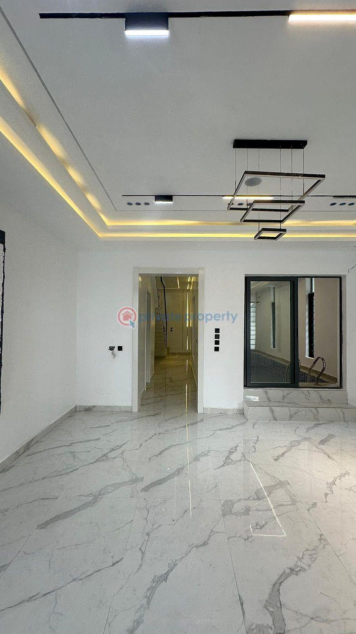 Fully detached & exotic 5bed - 5 5 bedroom Detached Duplex For Sale Chevron Drive Lekki Lagos - 5