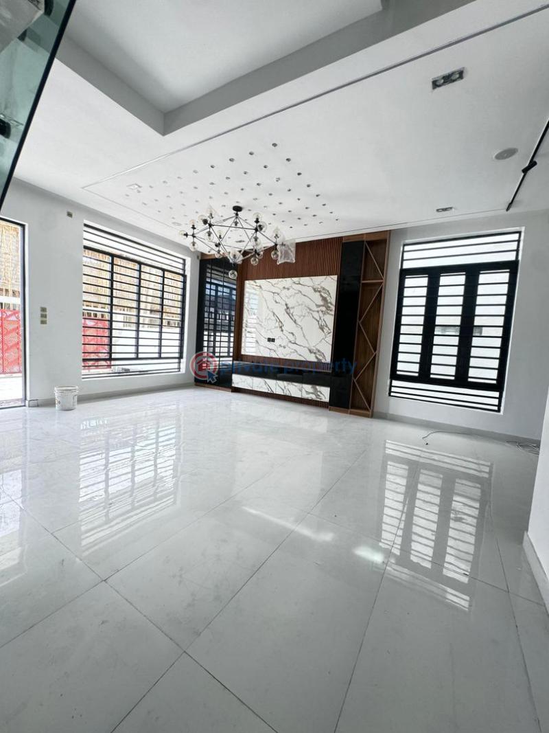 5 bedroom Duplex For Sale Orchid Road Lekki Along Lekki Expressway Lagos - 7