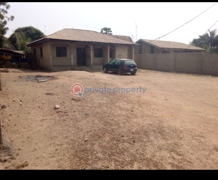 For sale Bungalow Old Kutunku Gwagwalada Abuja Phase 4 (PID 1PAGEV