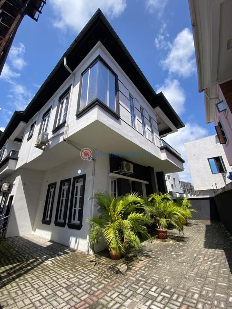 5 bedroom Detached Duplex For Sale Chevron Drive Lekki Lagos