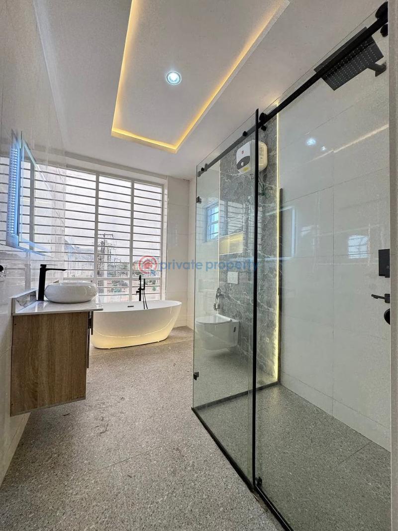 5 bedroom Detached Duplex For Sale Chevron Lekki Chevron Drive Lekki Lagos - 11