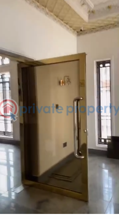 6 bedroom Detached Duplex For Sale Guzape Abuja Phase 1  - 33