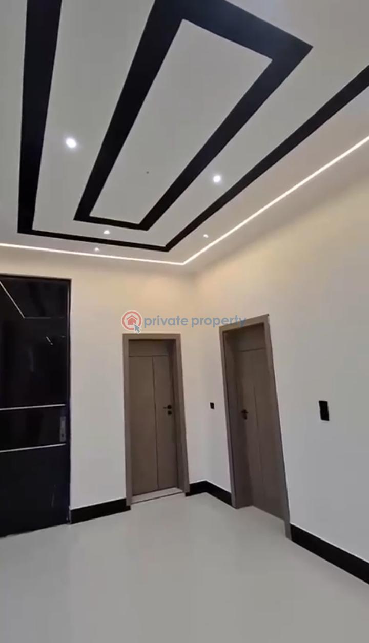 5 bedroom Detached Duplex For Sale Diamond Estate Monastery Road Sangotedo Lagos - 15