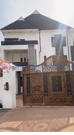 6 bedroom Detached Duplex For Sale Guzape Abuja Phase 1  - 15