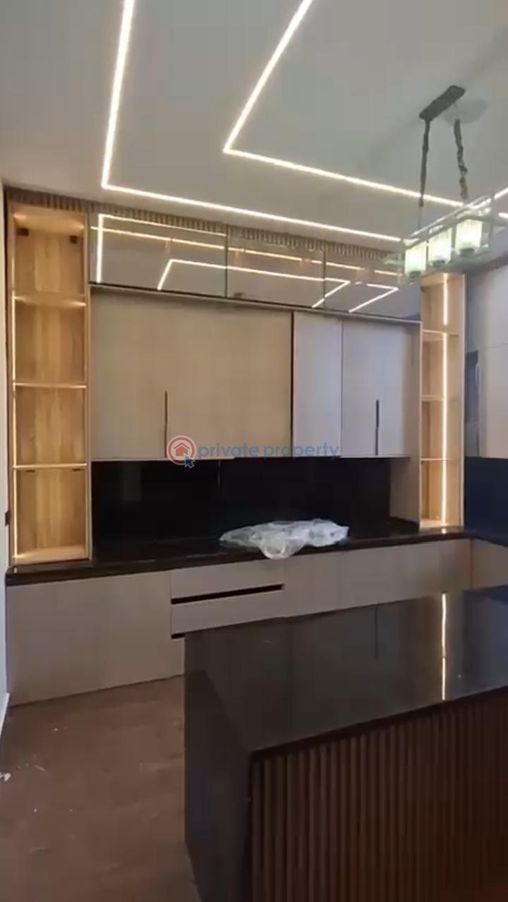 5 bedroom Detached Duplex For Sale Diamond Estate Monastery Road Sangotedo Lagos - 20
