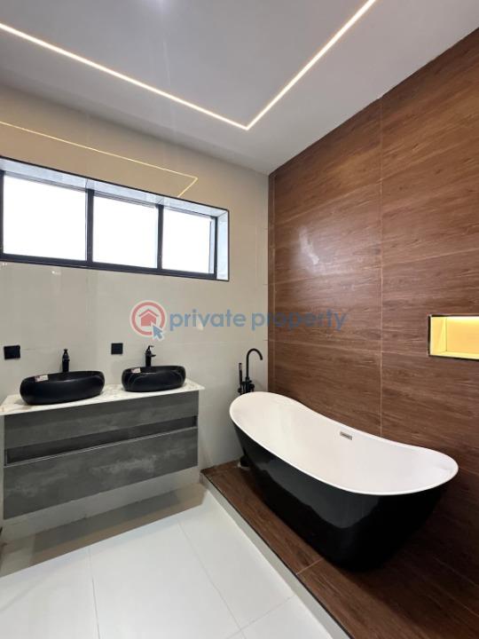 5 bedroom Detached Duplex For Sale Ikota Lekki Lagos - 6