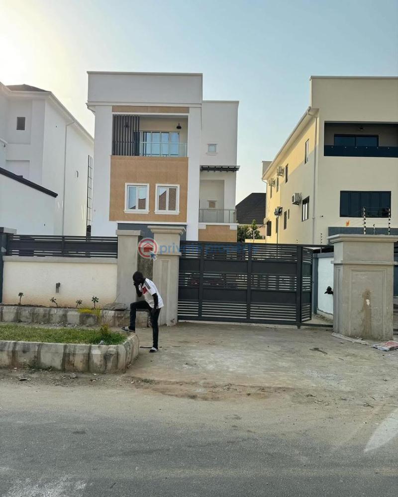 4 bedroom Detached Duplex For Sale Guzape Abuja Phase 1  - 0
