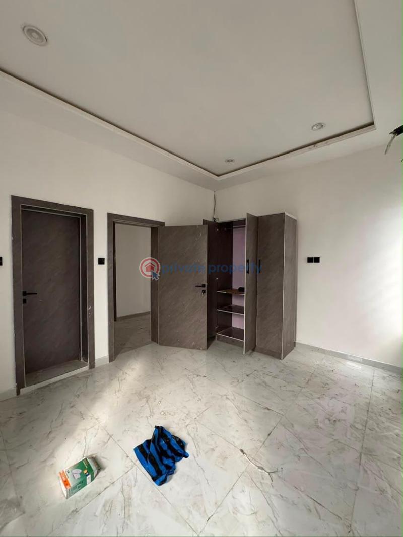 4 bedroom Duplex For Sale Gbagada Lagos - 19